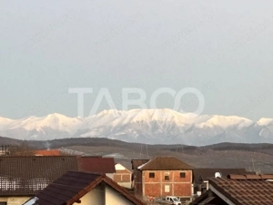 Casa de vanzare individuala cu 3 camere 500 mp teren Sura Mare - imagine 15