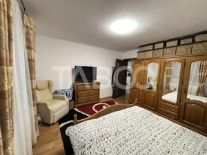 Casa de vanzare individuala cu 3 camere 500 mp teren Sura Mare - imagine 6