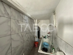 Casa de vanzare 5 camere 76 mpu 780 mp teren liber Comuna Mandra - imagine 5