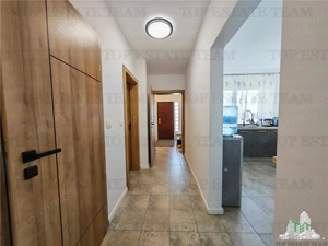 Vila moderna in Balotesti - imagine 11