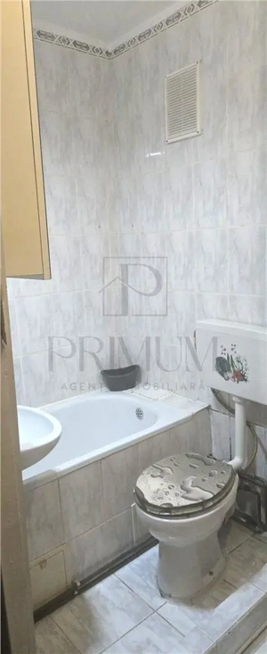 Garsoniera - Decomandat - Etaj Intermediar - Clima - Zona Blascovici - imagine 4