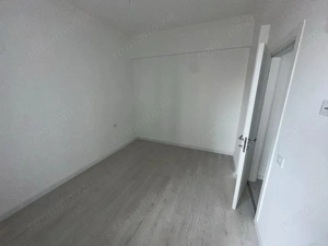 Apartament 3 camere - imagine 3