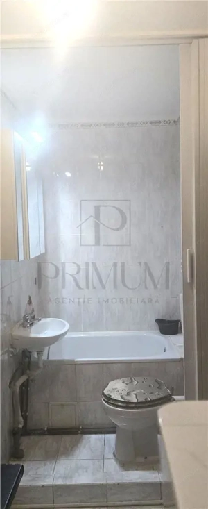 Garsoniera - Decomandat - Etaj Intermediar - Clima - Zona Blascovici - imagine 2