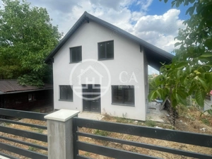 Casă de vânzare cu 3 camere in Paleu, Bihor