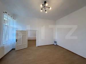 Apartament de vânzare, cu 2 camere, 54 mp, zona semicentrala - imagine 2