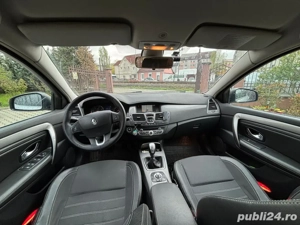 Renault Laguna 3 Faceift - imagine 2 Renault Laguna 3 Faceift - imagine 2