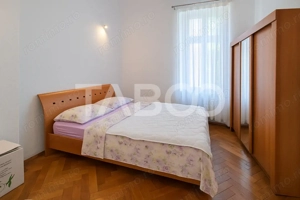 Bulevardul Victoriei 12 - apartament 3 camere de vanzare curte garaj - imagine 7