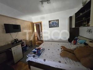 Apartament 3 camere 68mp decomandat cu balcon zona Siretului Sibiu - imagine 9