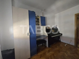 Apartament 3 camere 68mp decomandat cu balcon zona Siretului Sibiu - imagine 12