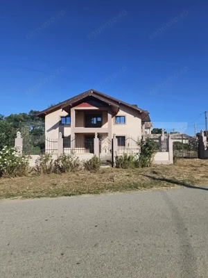Casă la roșu, de vanzare, 250 mp, zona Slobozia Moara - imagine 3