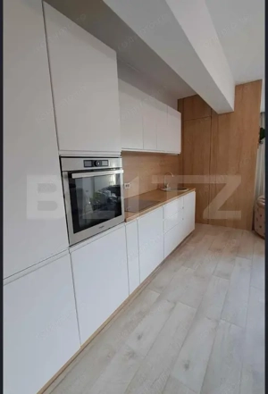 Apartament cu 2 camere, bloc nou, lift, zona Centrala