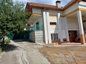 Vind casa in Baile Herculane  - imagine 3