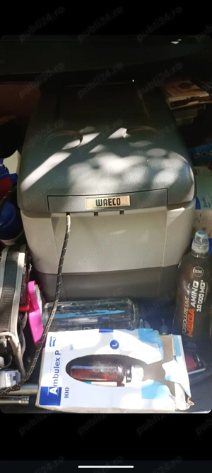 Vând ladă frigo 12v 35litri