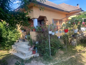 Casă cu grădină și anexe de vânzare, Bâlta, com. Runcu, Gorj - imagine 2