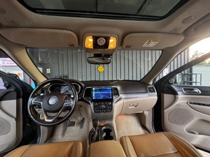 Vând Jeep Grand Cherokee Overland   2018   3.0 Diesel 250 CP   Full Options - imagine 3