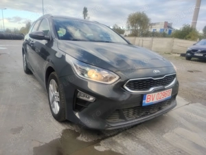 KIA Ceed SW 1.6 CRDI 136ch MHEV Active Business - imagine 15