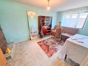 Teren 371 mp curti constructii+casa 5 camere si anexe, zona Izvoare - imagine 3