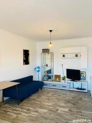 Vand apartament 2 camere - imagine 2