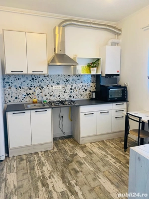 Vand apartament 2 camere - imagine 9