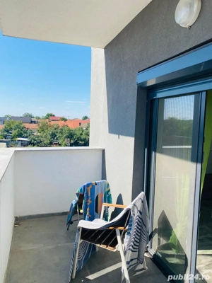 Vand apartament 2 camere - imagine 8