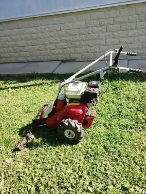 Motocositoare Bucher T 46 7,5 CP.