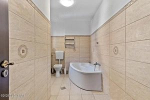 Cotroceni - Davila, Vila d+p+2, 232 mp total, terasa intima - imagine 19 Cotroceni - Davila, Vila d+p+2, 232 mp total, terasa intima - imagine 19