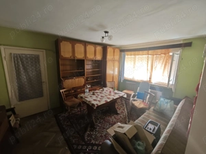 De vanzare apartartament