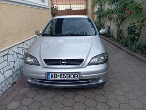 Mașina de vanzare - imagine 3