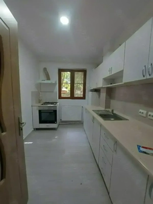 Vanzare apartament doua camere, zona Aleea Trandafirilor - Targoviste