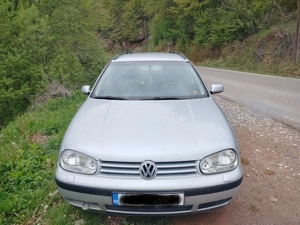 Vând golf 4, gri, an 2003, ambreiaj defect ( blocat) nu se învârte motorul - imagine 2