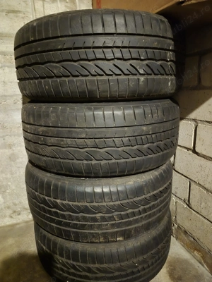 Cauciucuri de vanzare