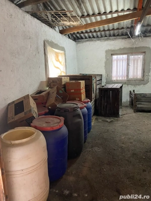 Vand clădire în Manesti Dambovita 150 m2 cu 380 m2 teren si cuptor de caramida pt. covrigi paine - imagine 5