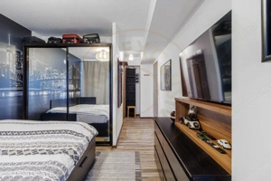 Clădire Modernă, Ideală pentru Locuință sau Afacere, cu Terasă Panoramică - imagine 4