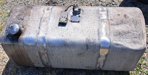 Rezervor, motor, cutie manuala Volvo FH12 E5 - imagine 2