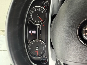 Touareg 7P, 2011, perne, blocanti - imagine 3 Touareg 7P, 2011, perne, blocanti - imagine 3