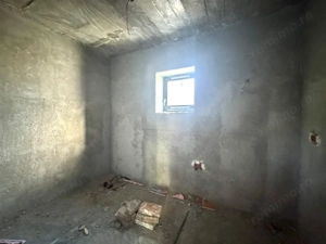 Ocazie - Casă individuală cu 5 camere - 931e/mp |Sânmihaiu Român| - imagine 3