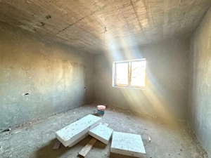 Ocazie - Casă individuală cu 5 camere - 931e/mp |Sânmihaiu Român| - imagine 6