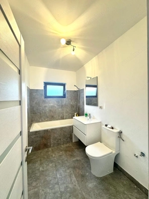 Duplex 3 camere cu toate utilitatile - Sanmihaiu Roman - imagine 5