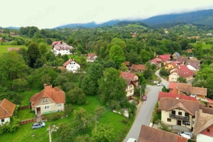 Proprietate cu casa traditionala si teren generos, Bran Poarta, 4000mp - imagine 5