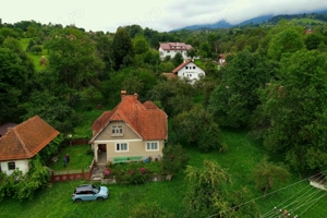 Proprietate cu casa traditionala si teren generos, Bran Poarta, 4000mp - imagine 4