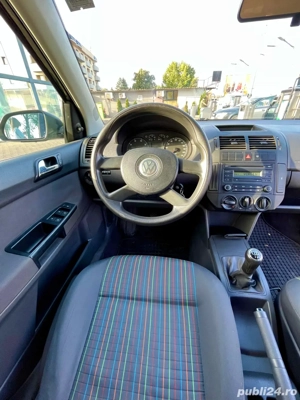 VW POLO 1.2 benzina, cutie manuala 5 trepte, an fabricație 2005 - imagine 5