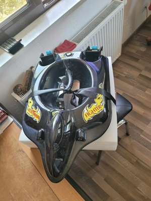 Navomodel de plantat Boatman Fighter cu GPS, SONAR, baterie 20A, 500m raza actiune - imagine 4