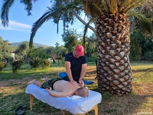 Masaj de relaxare, întreținere și anticelulitic la domiciliu 