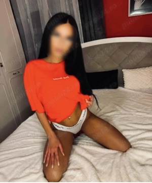 buna sunt Giulia fac doar deplasări 