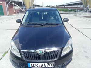 Vând Skoda Fabia