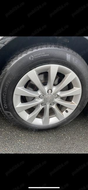 Vând Audi A6 avant 2.0 TDI #Bosse#Alcantara cu piele#bixenon#190 hp# - imagine 8