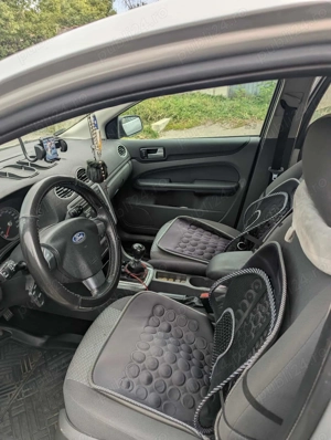 Vând urgent Ford Focus 2, 2006! Cer seriozitate!!! Arată impecabil! Se poate proba!!! 2400 de euro! - imagine 7