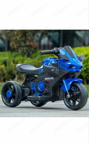 Tricicletă electrică pentru copii !!