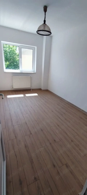 Apartament 3 camere decomandat - imagine 4