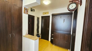 Apartament spațios, 2 camere, decomandat, 50 mp, mobilat si utilat- zona Sagului - imagine 7